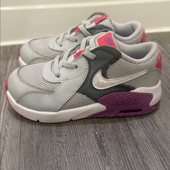 Kids Multi-Color Shoe Collection - Picture 6 of 7